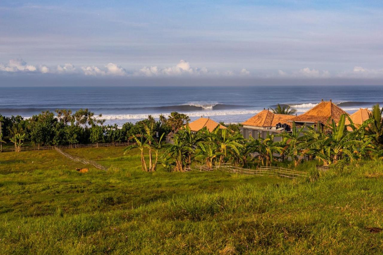 Готель Medewi Secret Surfcamp Палакан Екстер'єр фото