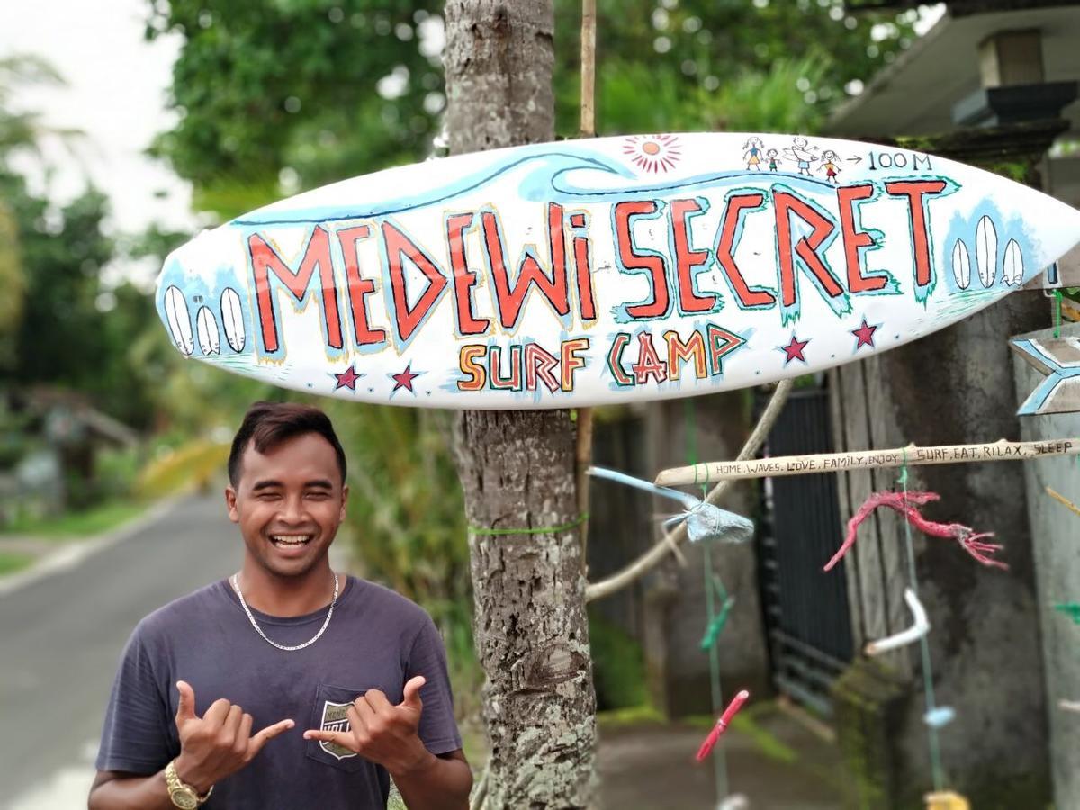 Готель Medewi Secret Surfcamp Палакан Екстер'єр фото